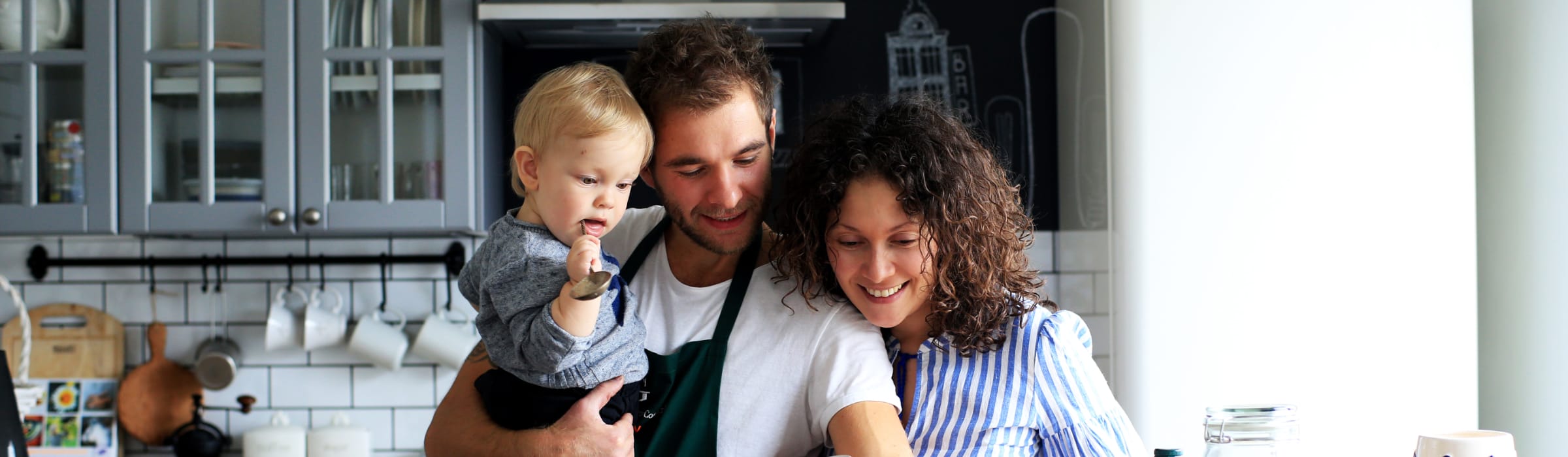 header-family-kitchen.jpg